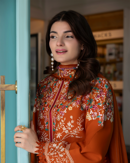 Elegant Dhanak 3PC Embroidered Unstitched Suit with Chiffon Dupatta