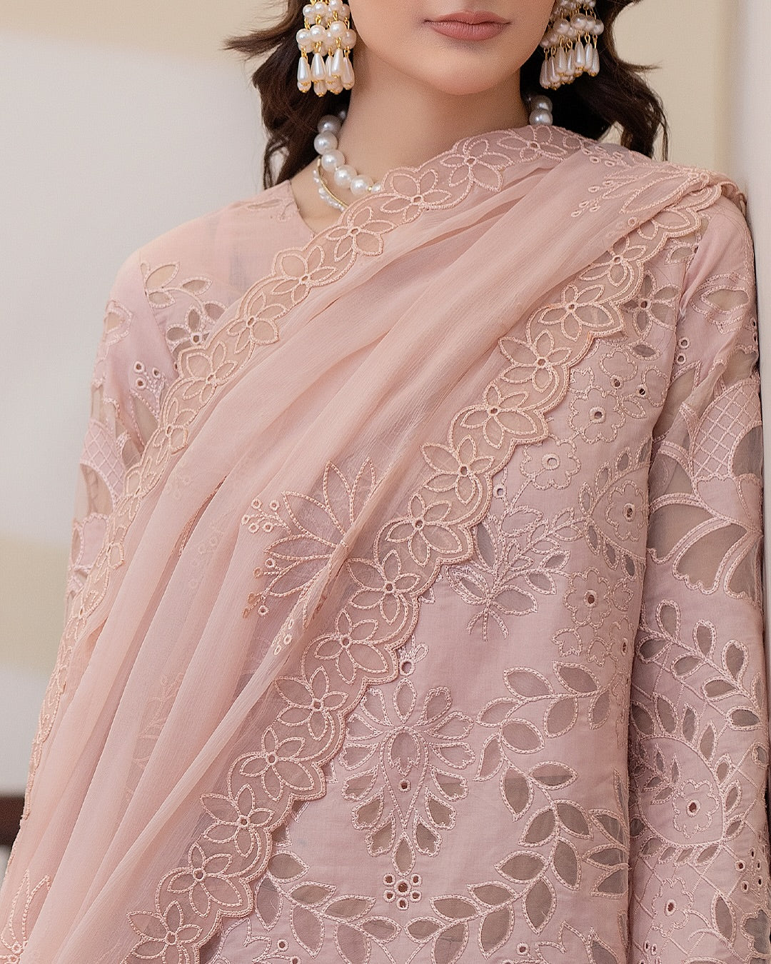 Imrozia Luxury Embroidered Lawn 3 Piece Unstitched Suit