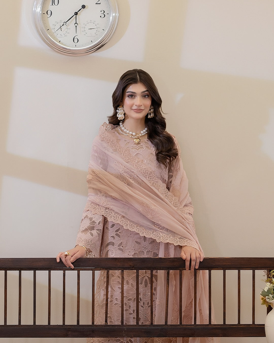 Imrozia Luxury Embroidered Lawn 3 Piece Unstitched Suit