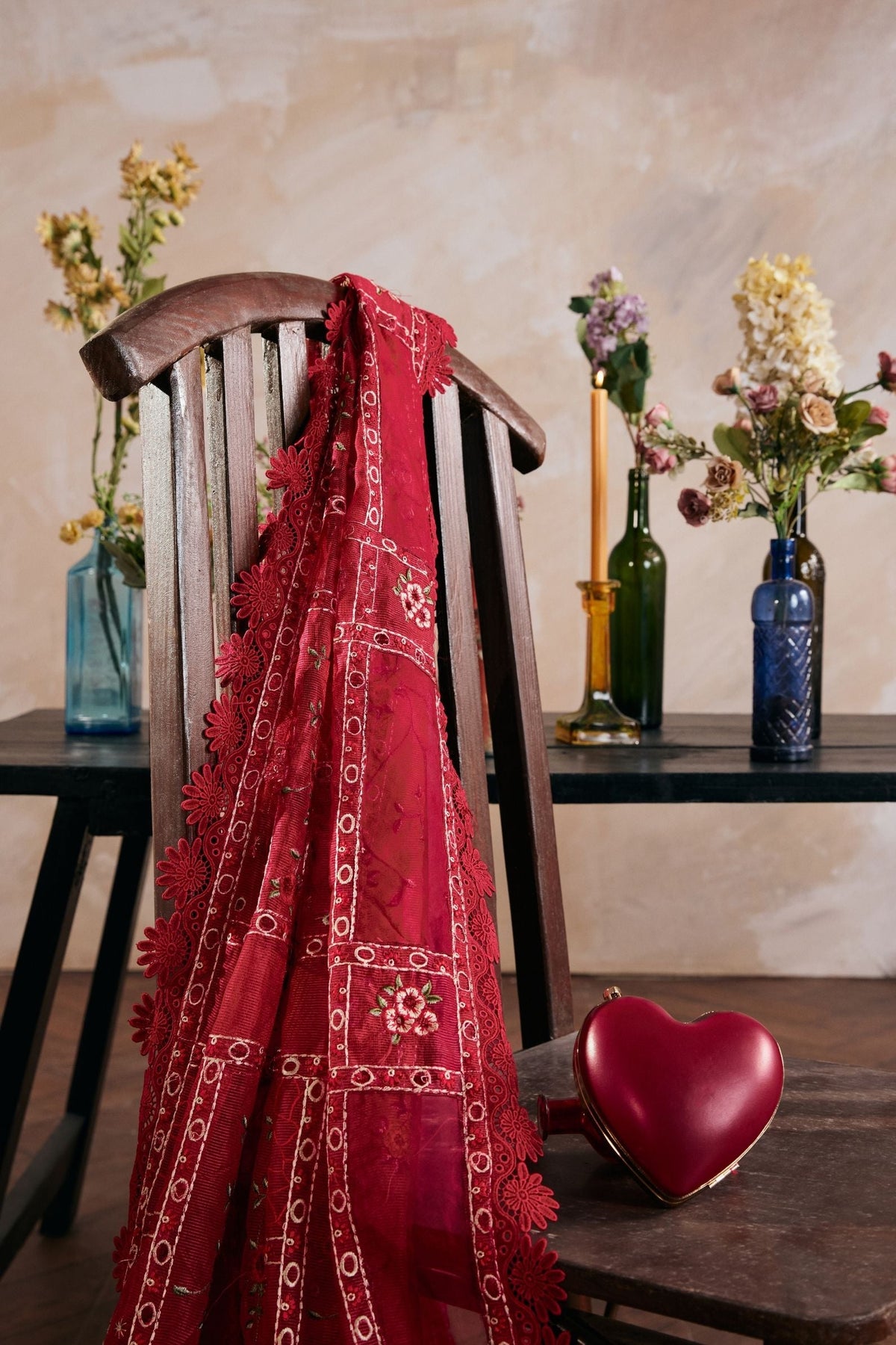 Maryam Hussain - Daneen Luxury Embroidered Lawn 3PC Suit