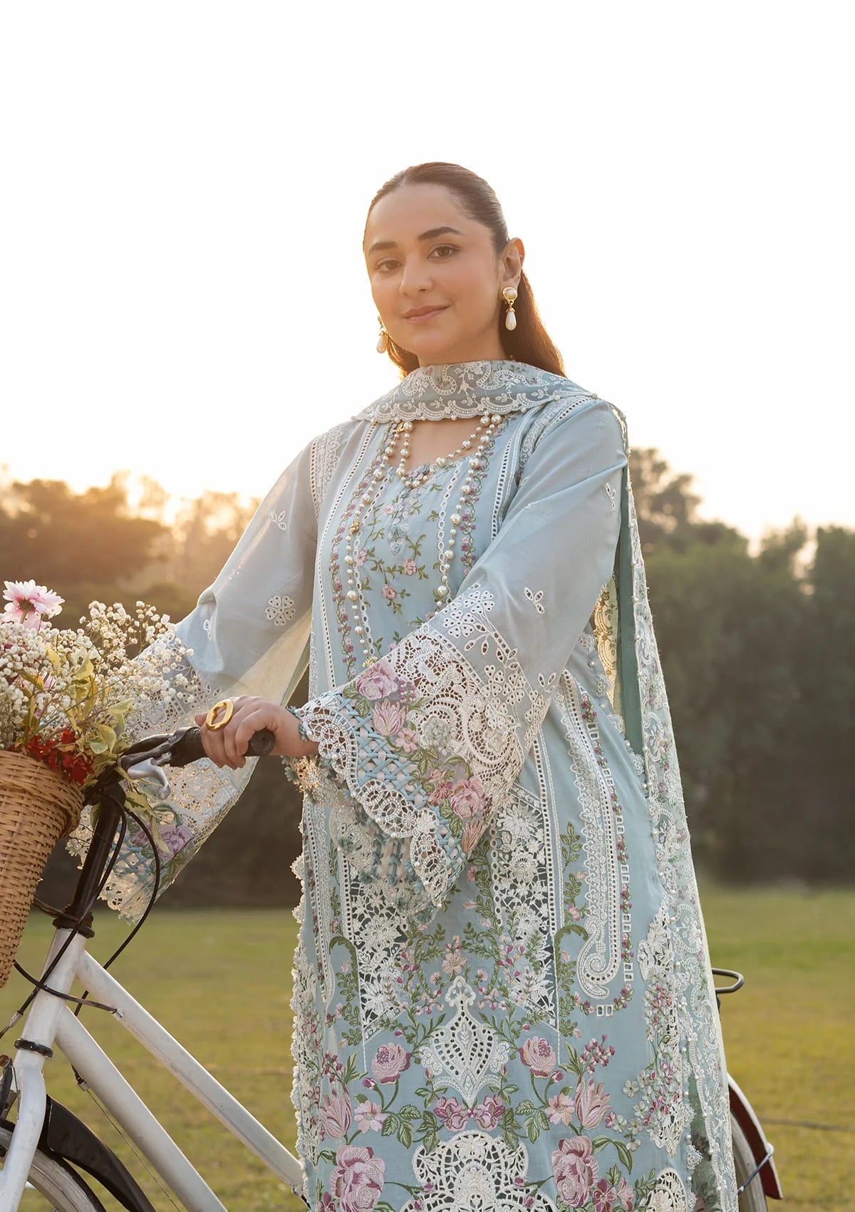 Elaf Premium Luxury Lawn '26 – Unstitched 3-Piece Suit