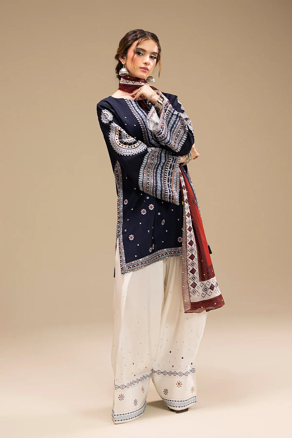 Zaloque Rangrez 3 Piece Unstitched Embroidered Lawn Suit