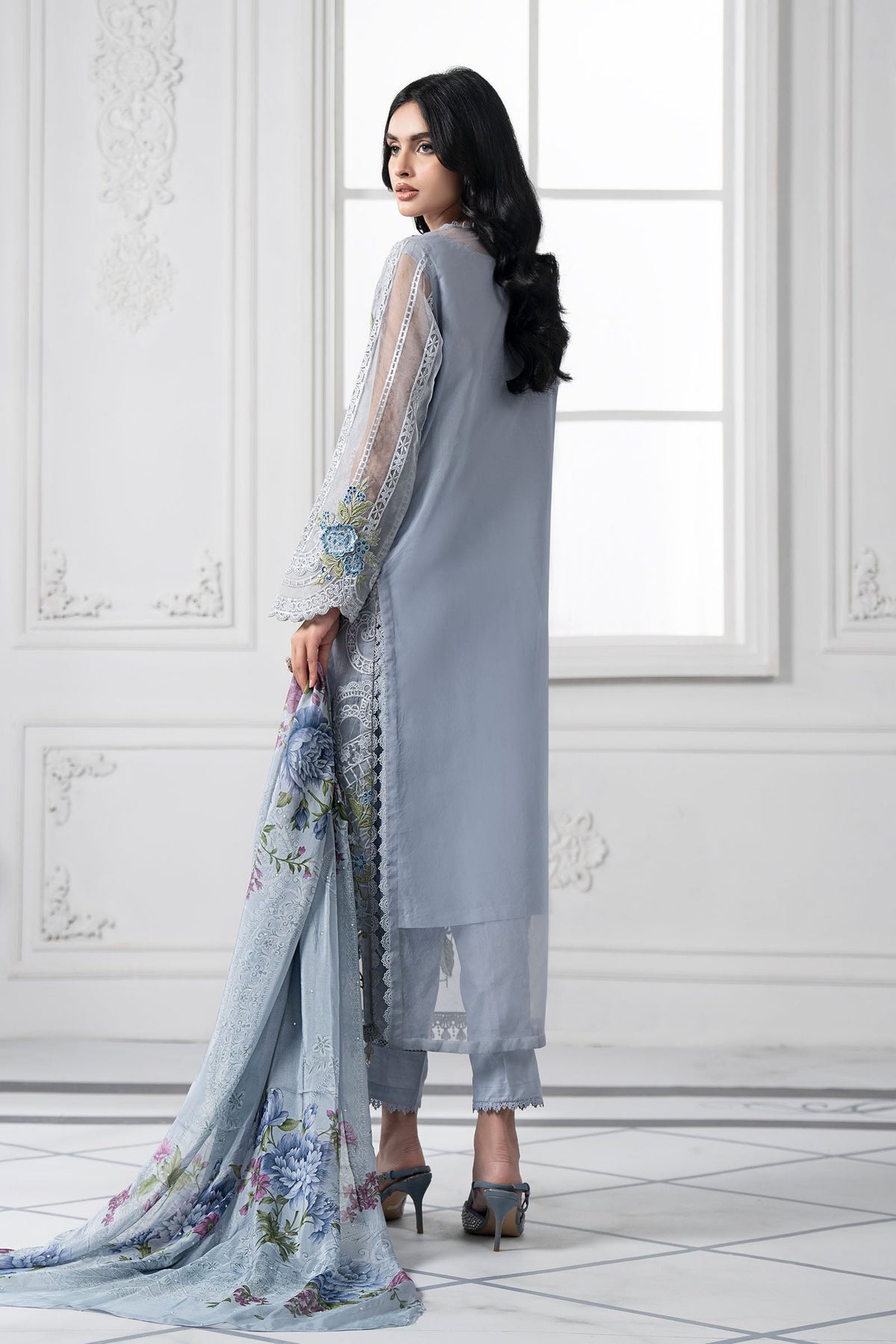 Maria B - Stitched Embroidered Organza 3PC Suit (DS-2509-B)