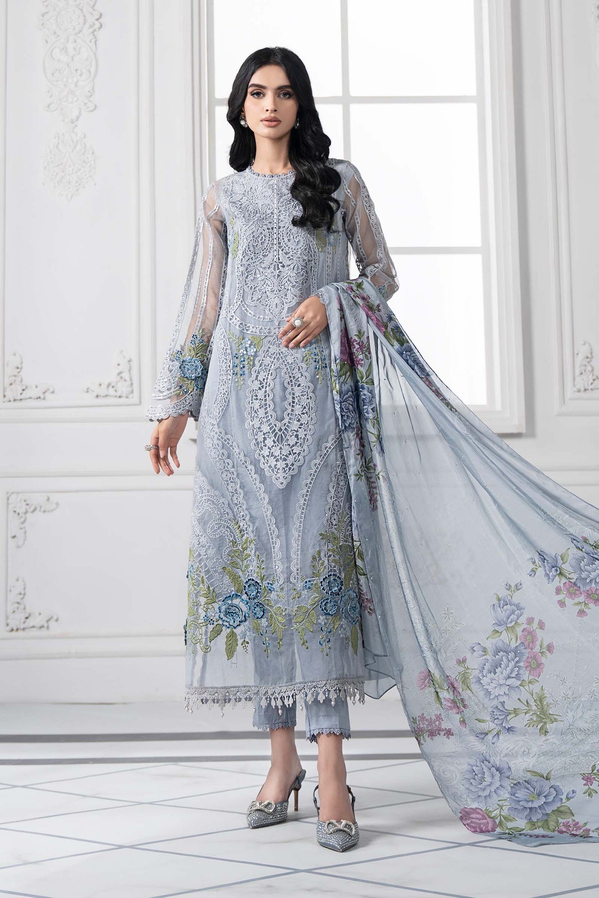 Maria B - Stitched Embroidered Organza 3PC Suit (DS-2509-B)