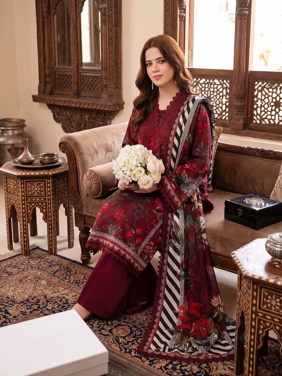 Safa Noor 04 Digital Printed Luxury Lawn 3-Piece Suit