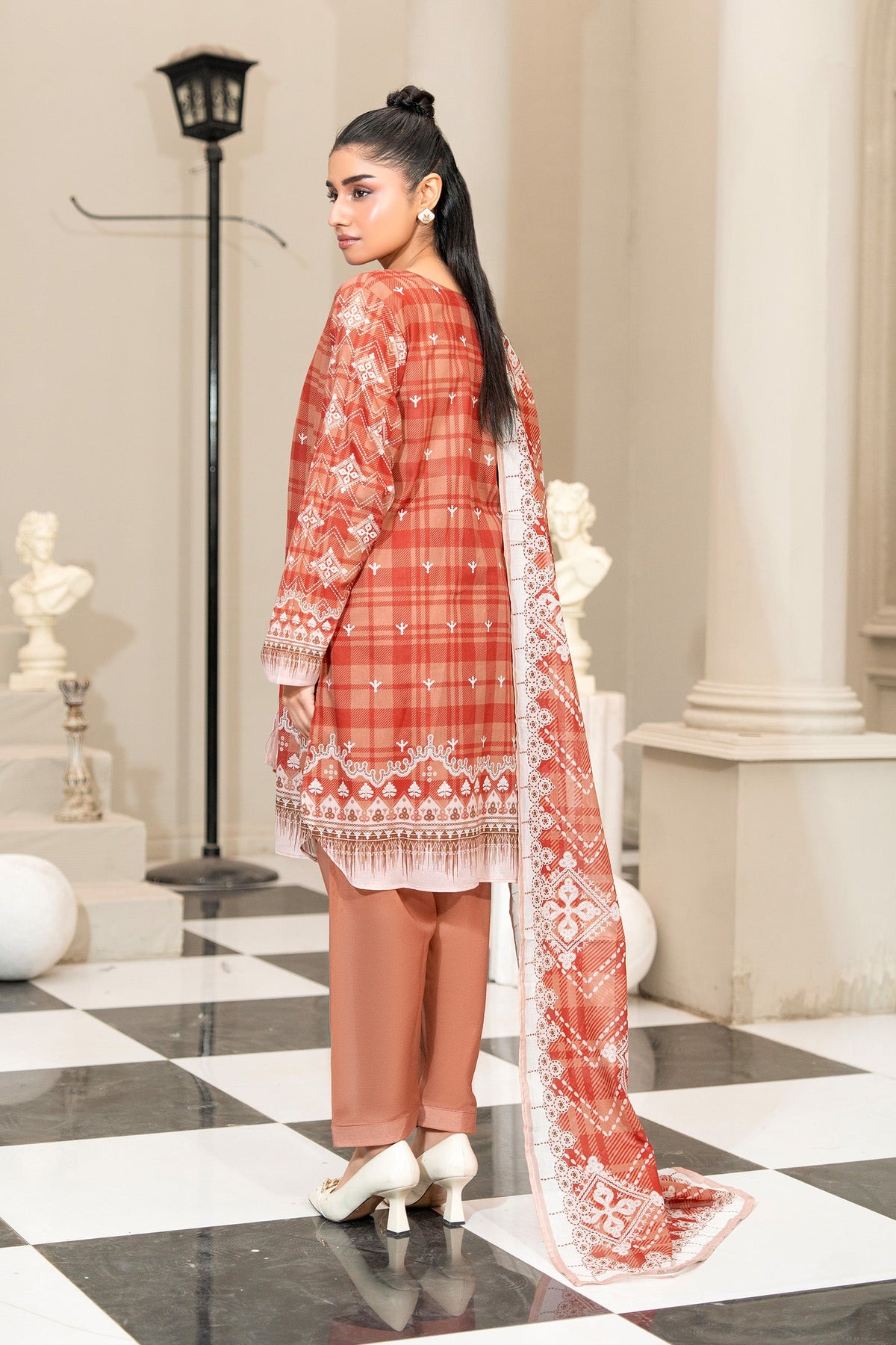Safa Noor Light Red Printed Lawn 3-Piece Suit