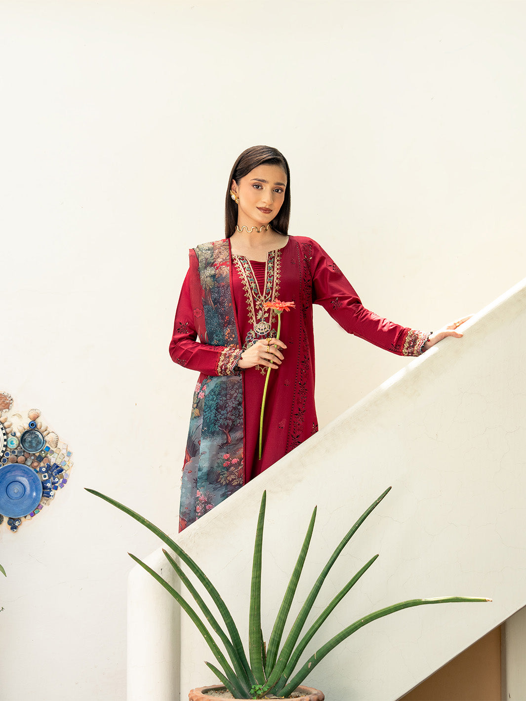 Mahrosh 3PC Embroidered Lawn Unstitched Suit with Silk Dupatta