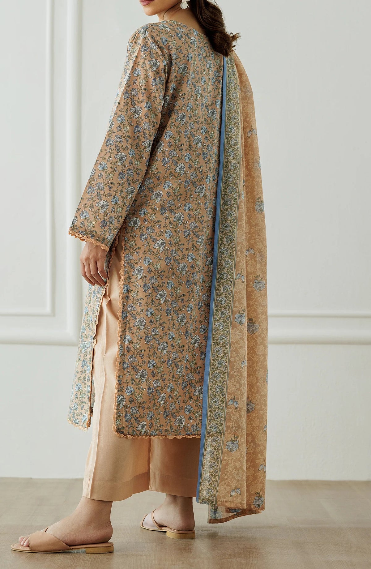 Orient Printed Lawn 3-Piece Unstitched Suit