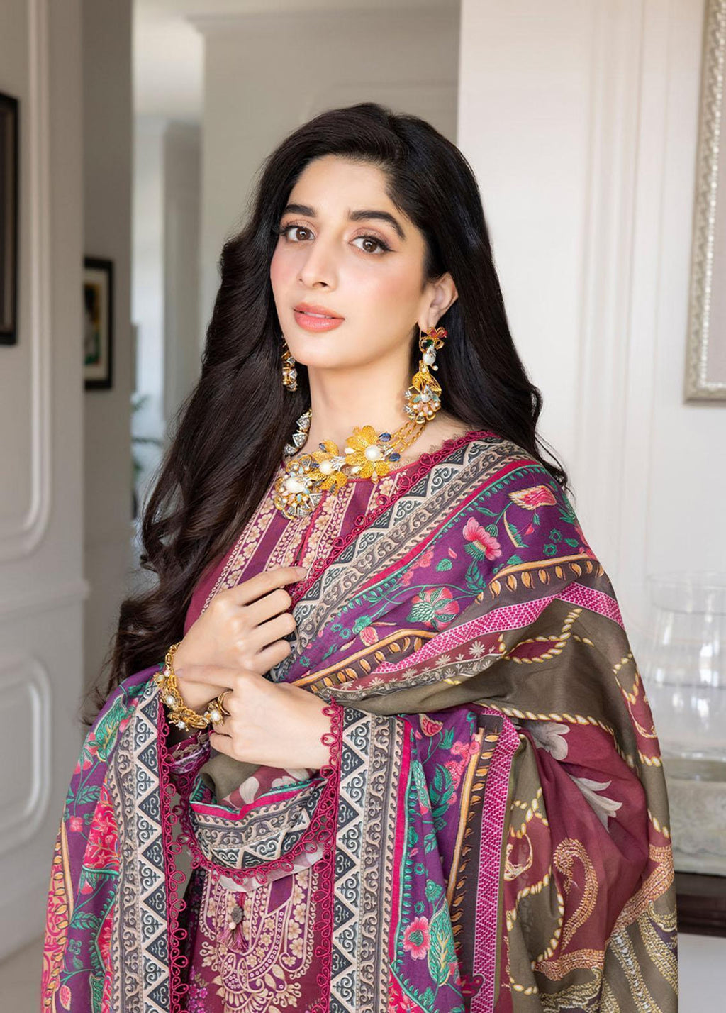 Rania by Asim Jofa Rouge Pink Printed Lawn 3-Piece Suit