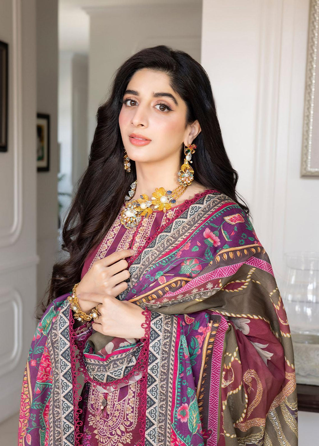 Rania by Asim Jofa Rouge Pink Printed Lawn 3-Piece Suit