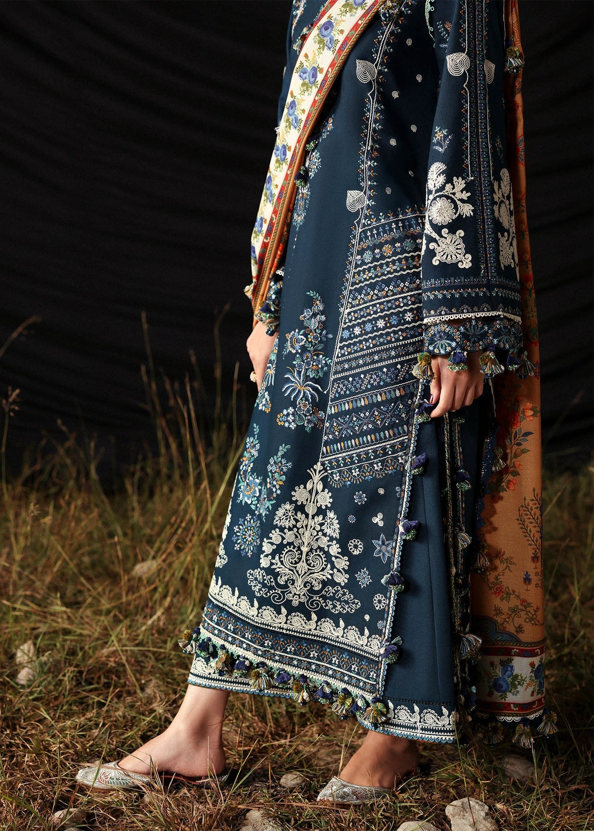 Hussain Rehar Luxury Khaddar 3 Piece Unstitched Suit – Chashm-e-Bahr